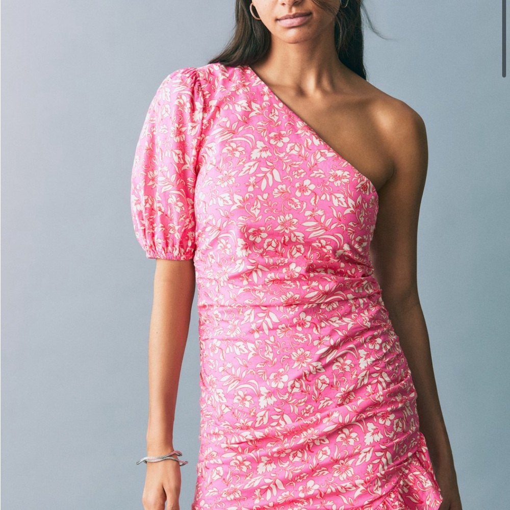 NWT Mango Pink Floral One-Shoulder Dress hoco